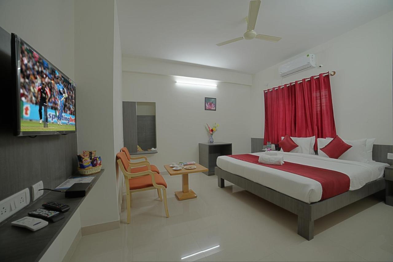 Sm Royal Suites - Hotel Near Kempegowda International Airport Bangalore Devanahalli Exterior photo